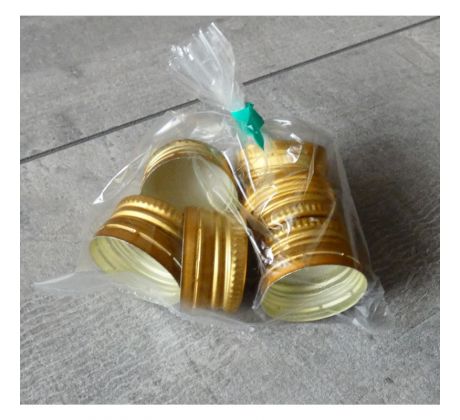 Viečka na fľašu, zlaté 31,5x18mm - 6ks