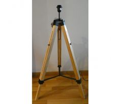 Drevená stojanová lampa bez tienidla, hnedá - statív